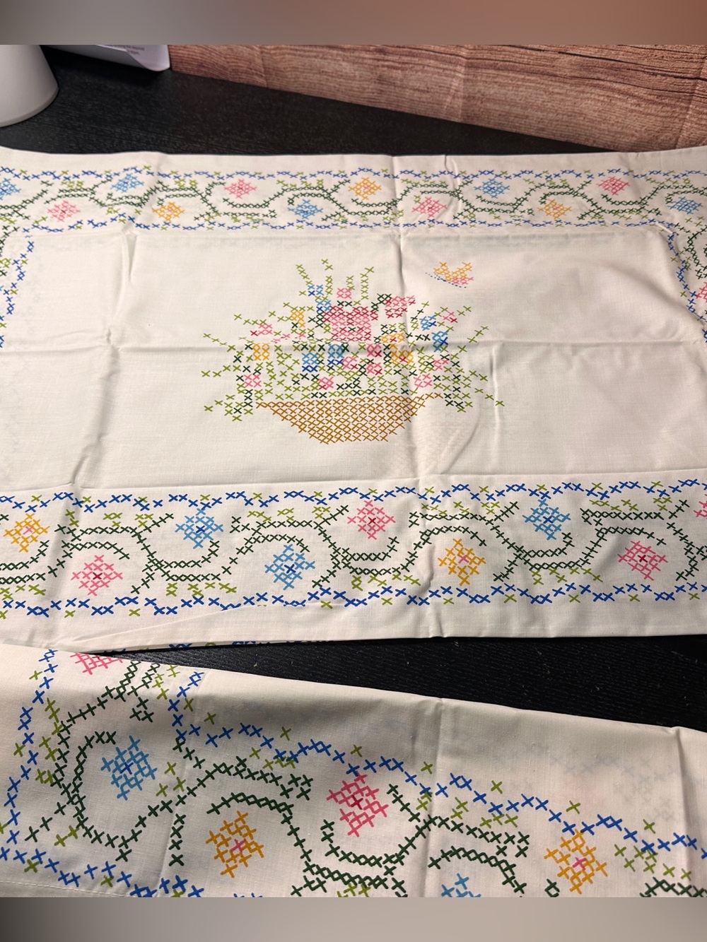 Montgomery Wards Percale faux-needlepoint cross-stitch flower basket Pillowcases